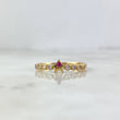 Anillo Estrellas 2.6gr -T8 1/4 Circones Fucsias y Blancos Oro Amarillo