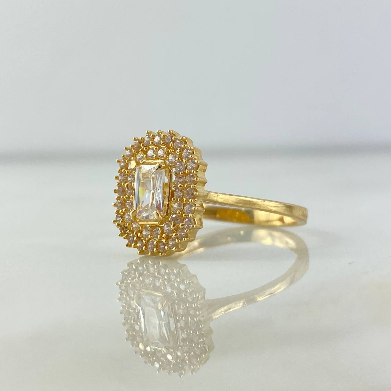 Anillo Solitario Halo 3.55gr / T7 3/4 / Circones Blancos Oro Amarillo