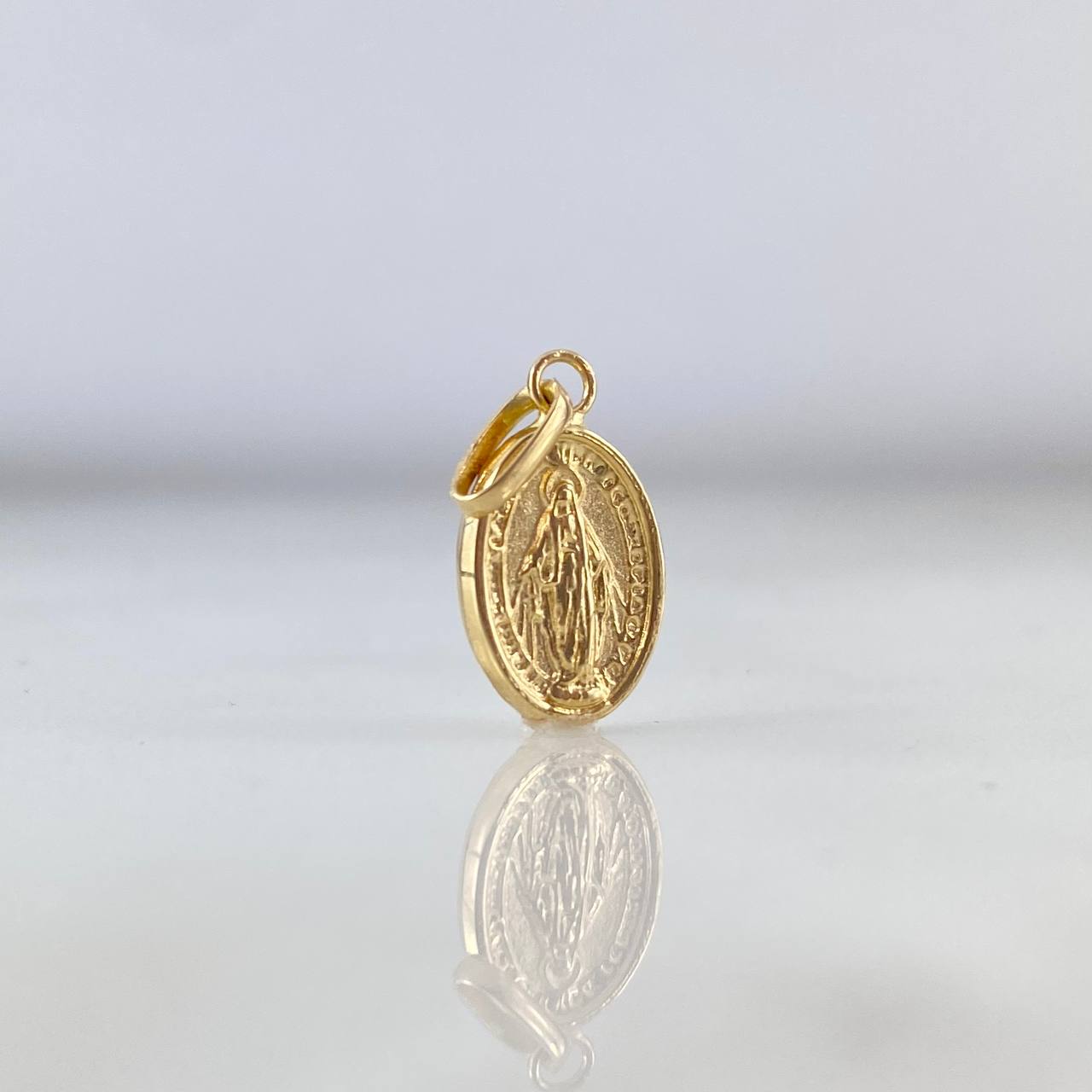 Dije Virgen Milagrosa 0.65gr / 2cm / Oro Amarillo ©