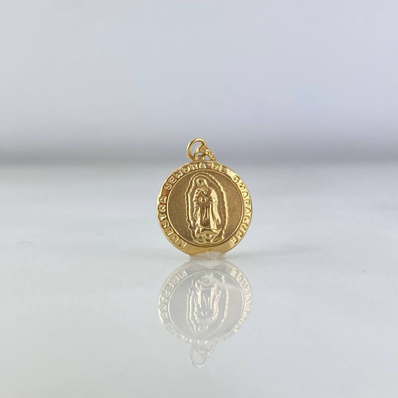 Dije Virgen Guadalupe 0.6gr / 2cm / Circular Oro Amarillo