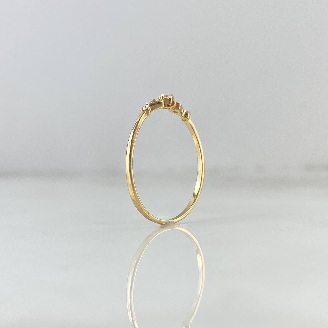 Anillo Solitario Petit 0.75gr / T6 3/4 / Circones Blancos Oro Amarillo