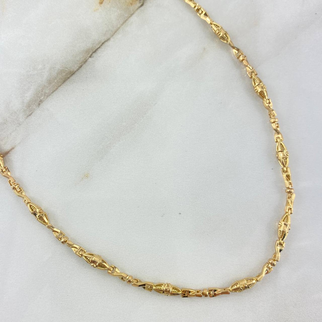 Cadena Rustica Dubai 34.15gr / 60cm / 4mm Oro Amarillo *