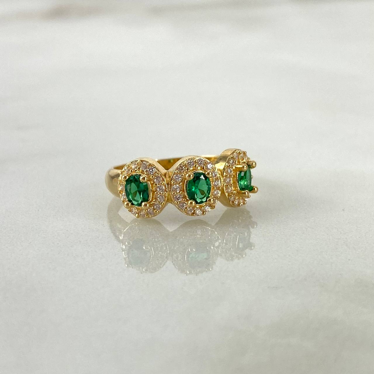 Anillo Trio 3.05gr T6 1/2 Circones Verdes Blancos Oro Amarillo