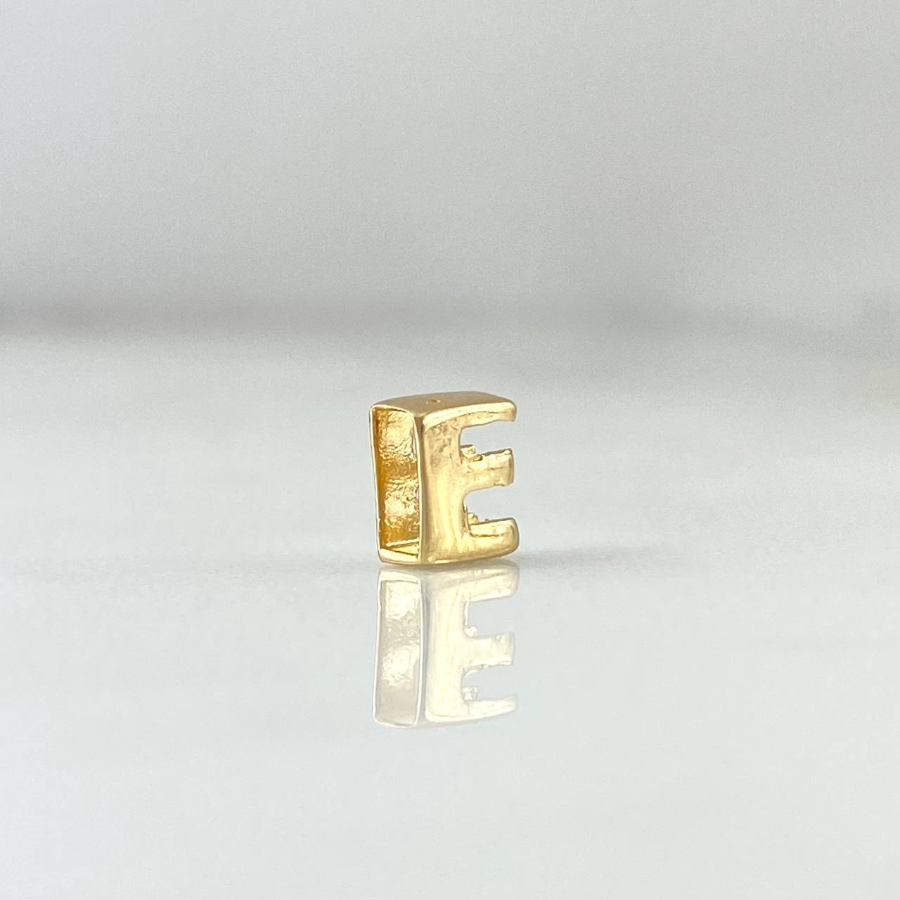 Herraje Letra E 0.4gr / 6mm Tambor Oro Amarillo 18K