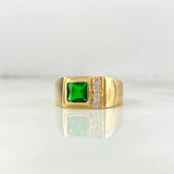 Anillo Cuadrado 5.05gr / T10 / Circon Verde Blancos Oro Amarillo