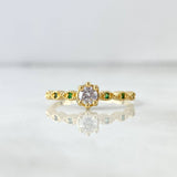 Anillo Solitario Ojos 1.95gr / T8 / Circones Blancos-Verdes Oro Amarillo