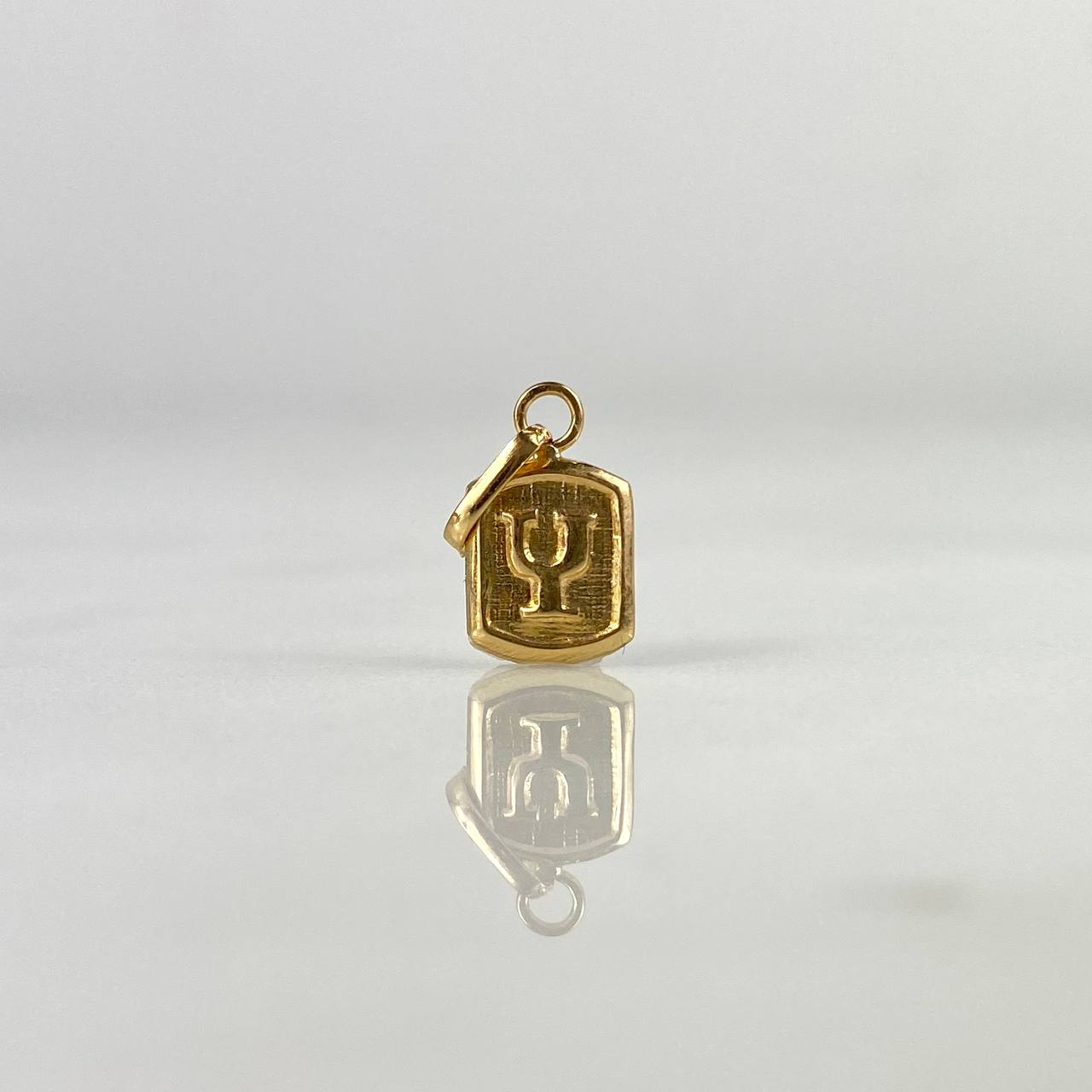 Dije Marco Letra Y 0.35gr / 1.5cm Oro Amarillo