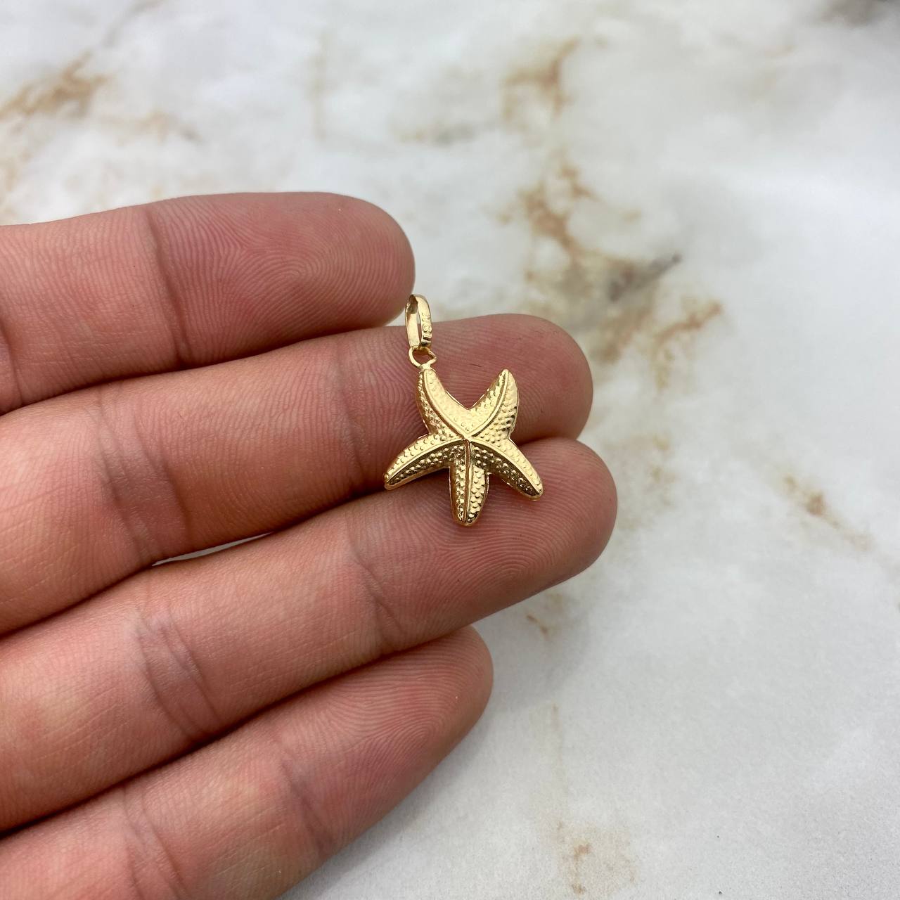 Dije Estrella De Mar 0.9gr / 2.4cm Troquelado Oro Amarillo