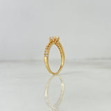 Anillo Solitario Tupido 1.85gr / T5 / Circones Blancos Oro Amarillo