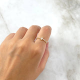 Anillo Solitario Morse Rectangular 1.15gr / T6 1/4 / Circones Blancos Oro Amarillo *