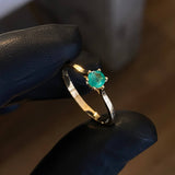 Solitario Liso 1.7gr-T7 1/2 Anillo Esmeraldas 28pts Oro Amarillo (Joya)*