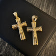 Dije Cruz Cristo 5.4gr / 3.8cm Circones Blancos Oro Amarillo