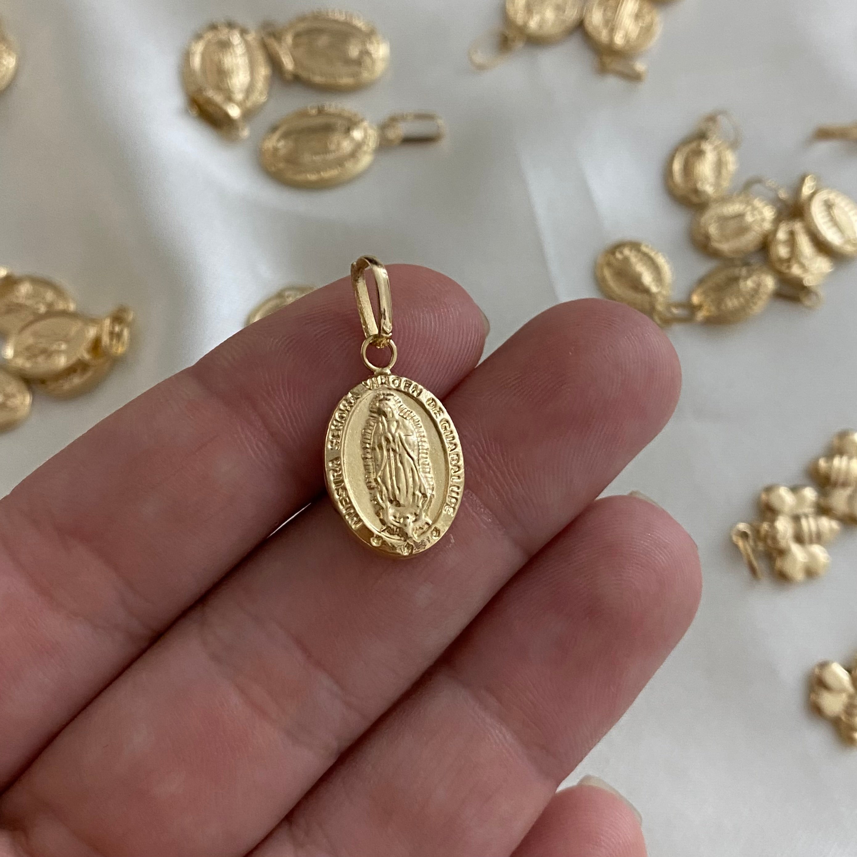 Dije Virgen Guadalupe 0.9gr/2.5cm Oro Amarillo