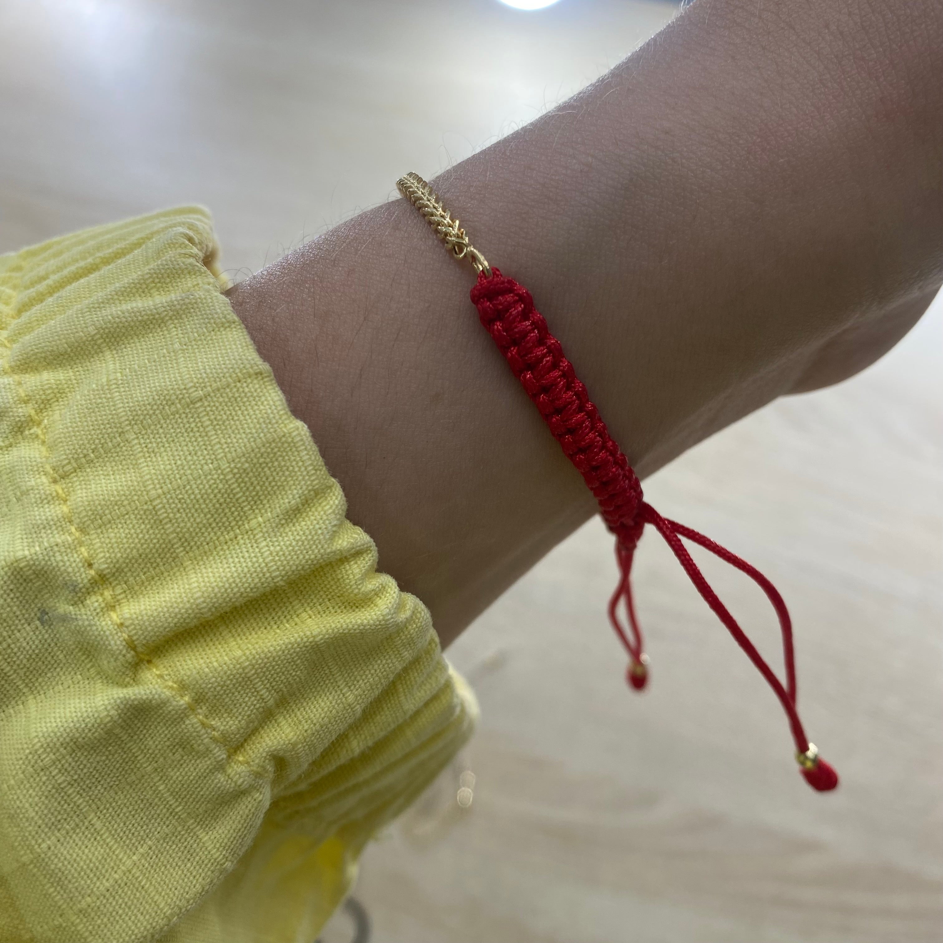 Pulsera Franco Tejida 0.96gr Hilo Rojo