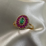 Anillo Coctel Italiano 2.75gr-T8 36pts Rubies 18pts Esmeralda Circones Blancos Oro Amarillo