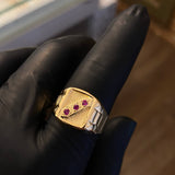 Anillo Trinity 3.3gr T9 1/2 Circones Fucsias Oro Amarillo*